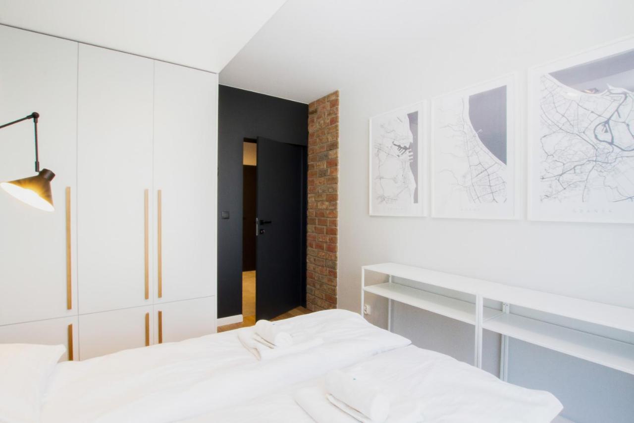 Apartment Front Park Sadowa With Parking By Noclegi Renters Gdansk Bagian luar foto